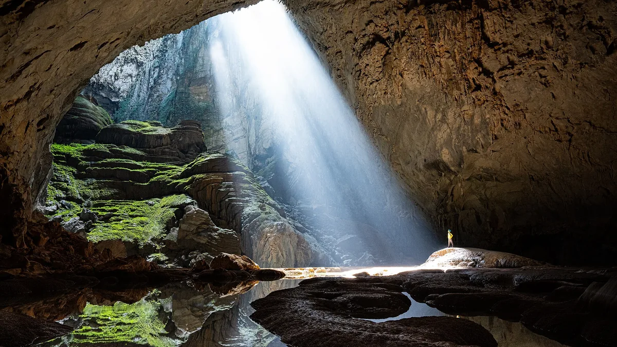 Caves & Blue Holes